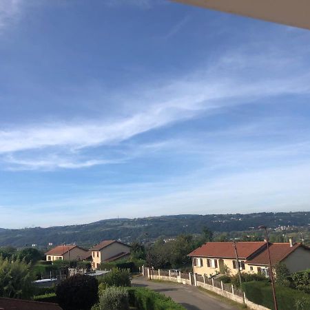 Apartamento La Parenthèse Balnéo T2 Cosy de 40m² avec terrasse Ternay  Exterior foto