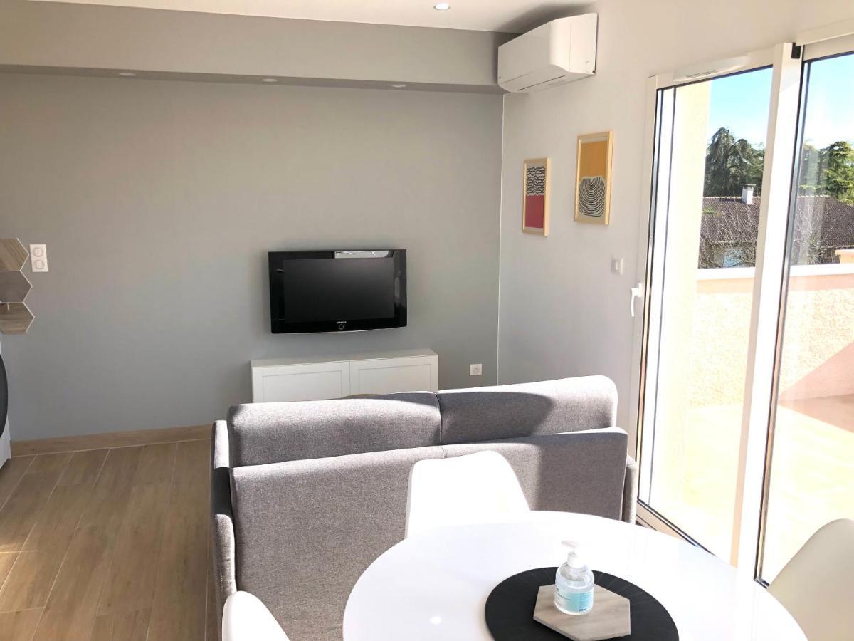 Apartamento La Parenthèse Balnéo T2 Cosy de 40m² avec terrasse Ternay  Exterior foto